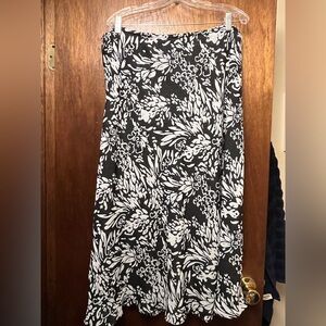 Elegant Black and White Floral Skirt